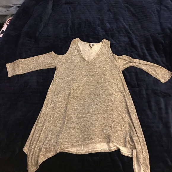 Cold Shoulder Long Top (New) - Picture 2 of 2